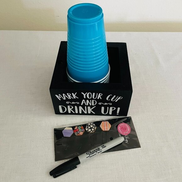Mark Your Cup And Drink Up Cup Holder With Sharpie and Decorative Clips - Picture 1 of 7